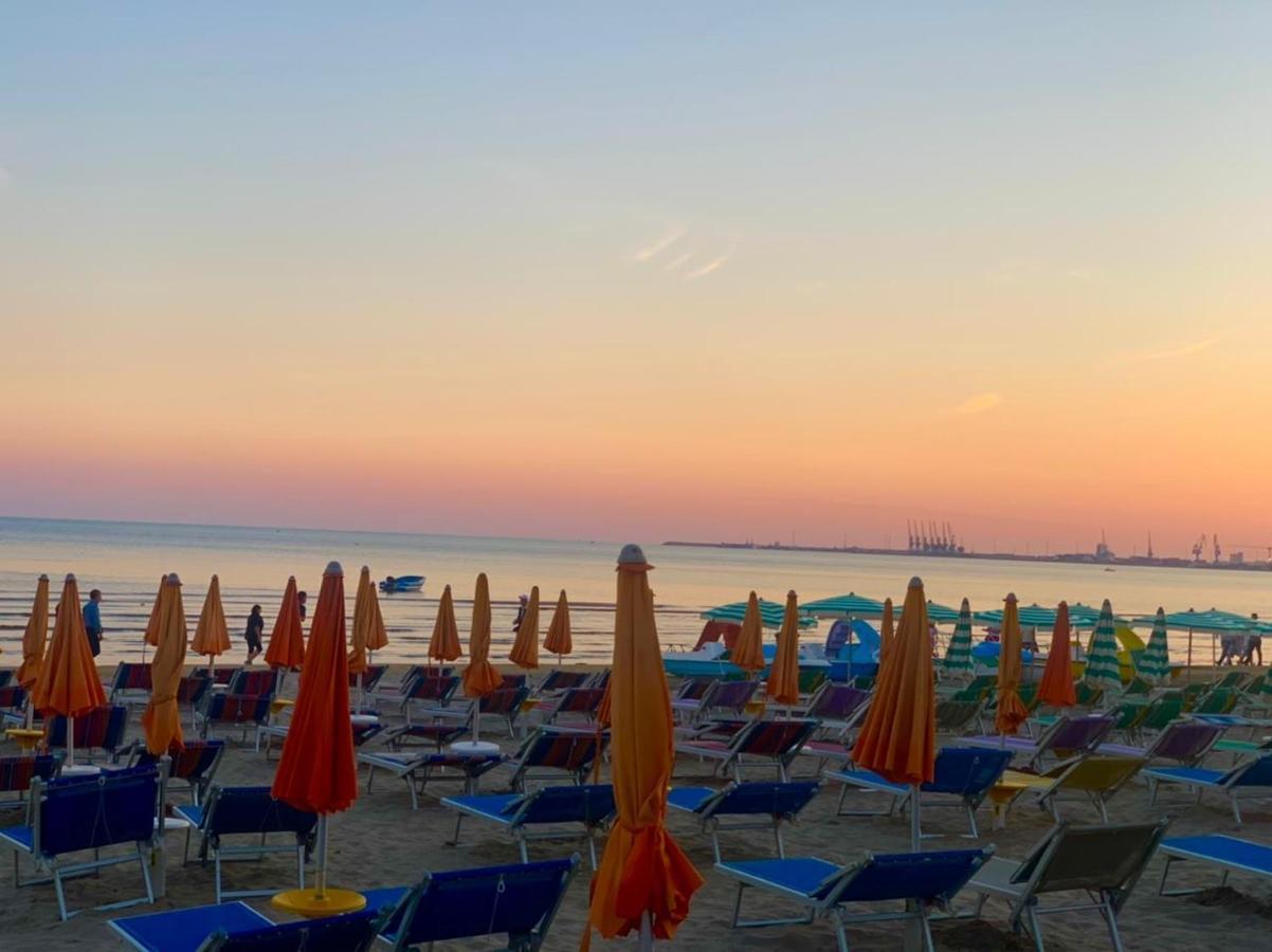 Hotel Vila Misiri Δυρράχιο Εξωτερικό φωτογραφία