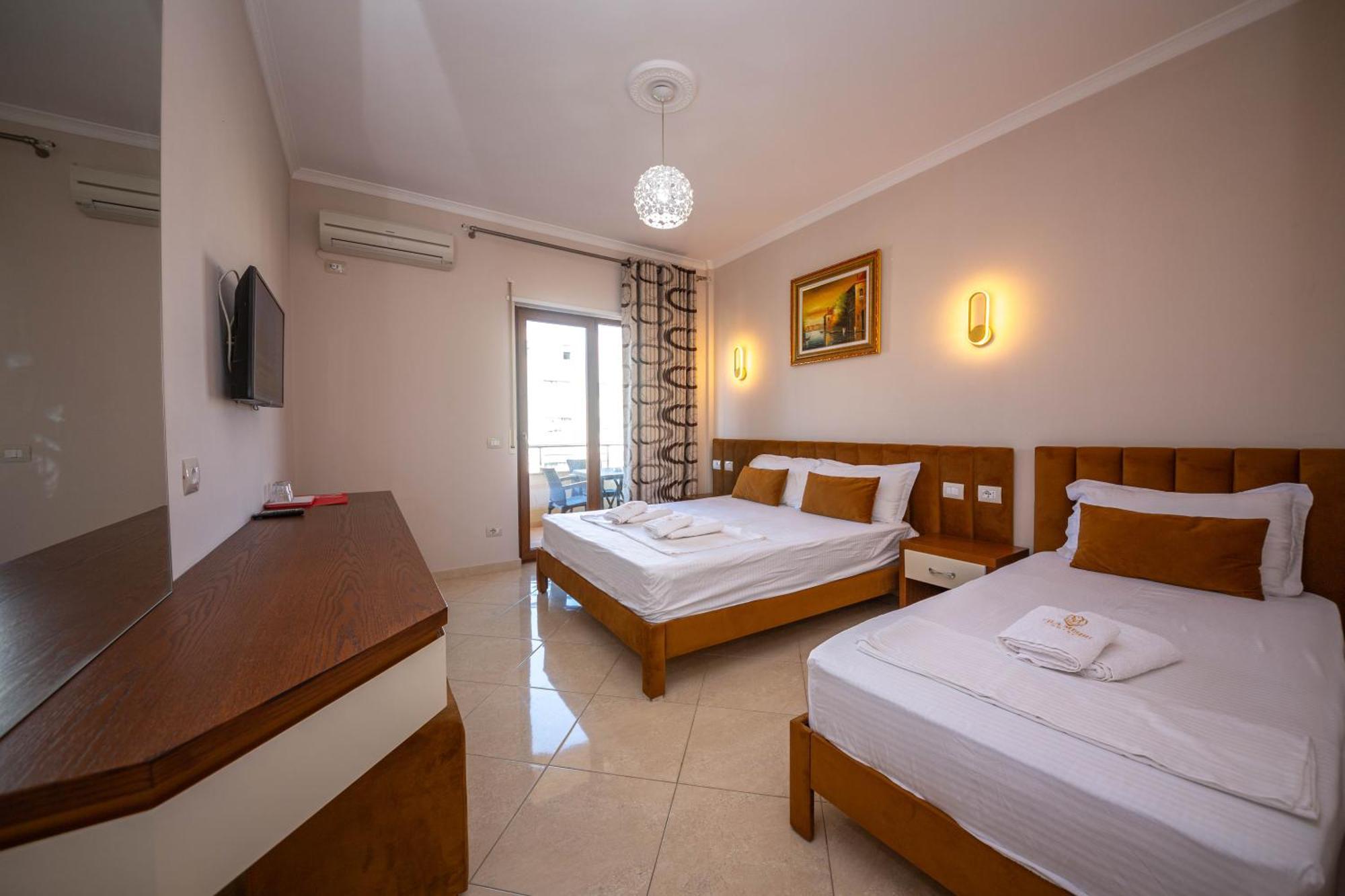 Hotel Vila Misiri Δυρράχιο Εξωτερικό φωτογραφία